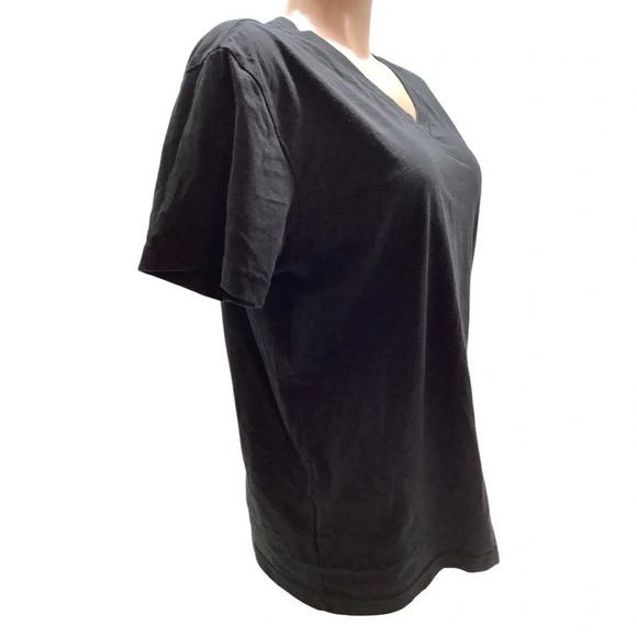 US Blanks Black V-Neck Tee Size Large Preowned - Picture 2 of 5